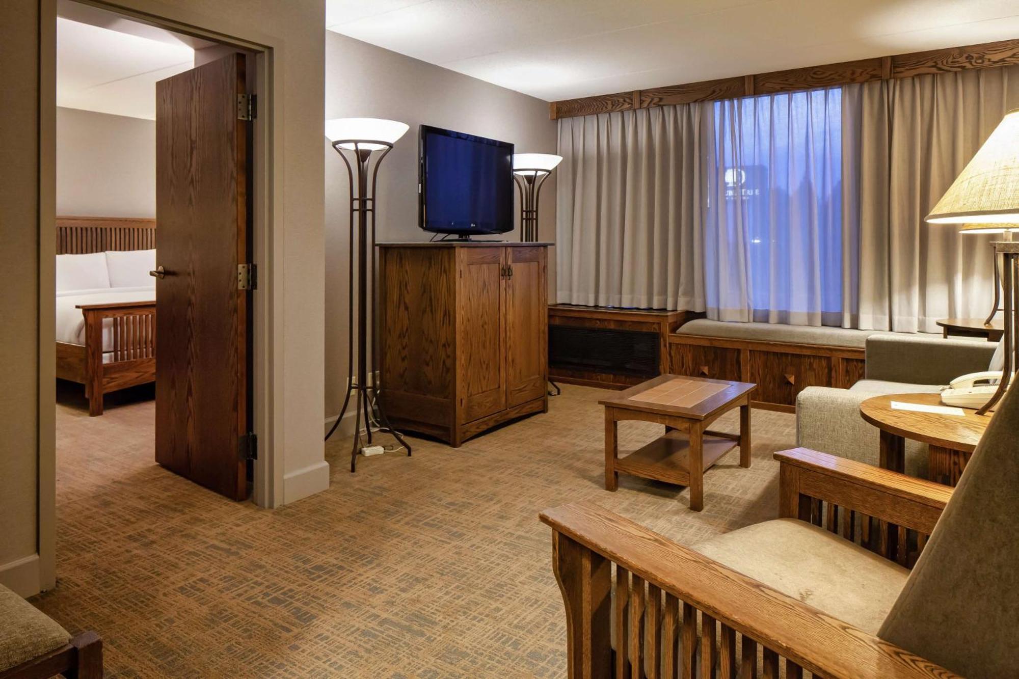 Doubletree By Hilton Libertyville-Mundelein Exteriér fotografie